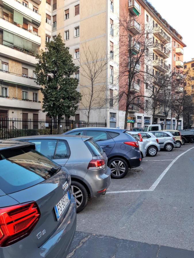 Suite Rent Milan 2 ภายนอก รูปภาพ