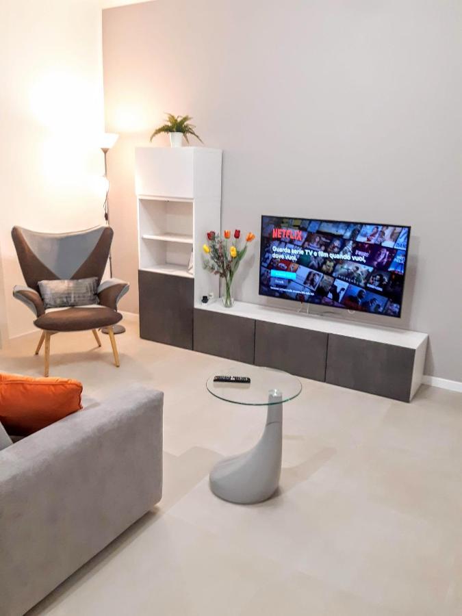 Suite Rent Milan 2 ภายนอก รูปภาพ